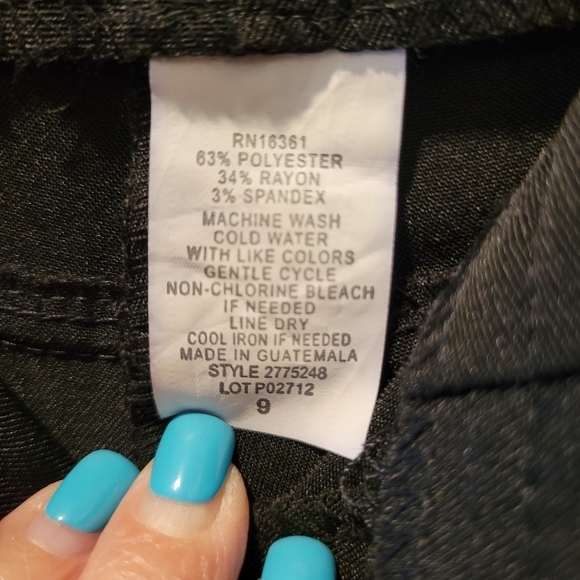 ❣️EUC~ BLACK DRESS TROUSERS - Picture 4 of 5